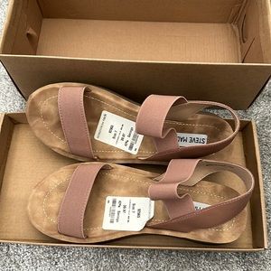 Steve Madden women’s sandals 7